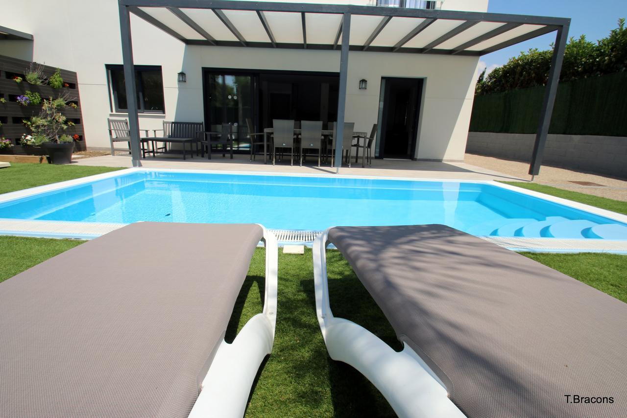 Villa Milos Cambrils Exterior photo